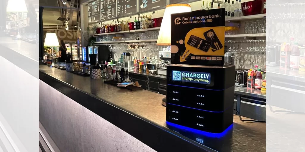 charging station in restaurant